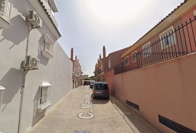 3 soveværelse Lejlighed til salg i Mondejar - Junquillos, La Línea de la Concepción - € 79.900 (Ref: 9980892)