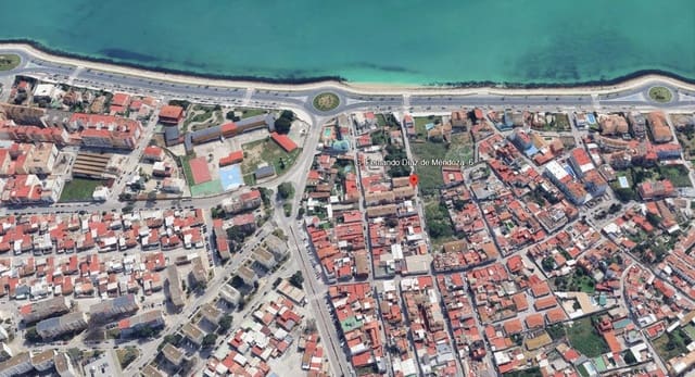 3 soveværelse Lejlighed til salg i Mondejar - Junquillos, La Línea de la Concepción - € 79.900 (Ref: 9980892)