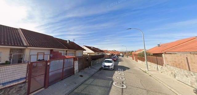 3 quarto Moradia para venda em Novés - 81 000 € (Ref: 9980915)