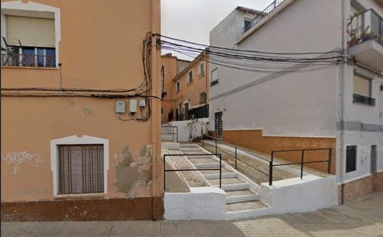 Piso de 1 habitación en Hellín en venta - 18.500 € (Ref: 9980925)