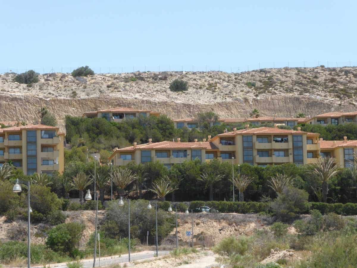 3 chambre Appartement à vendre à El Ejido - 105 000 € (Ref: 9980930)