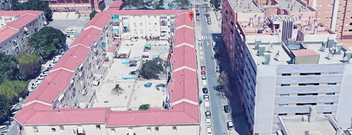 3 chambre Appartement à vendre à Alicante ville - 73 500 € (Ref: 9980933)