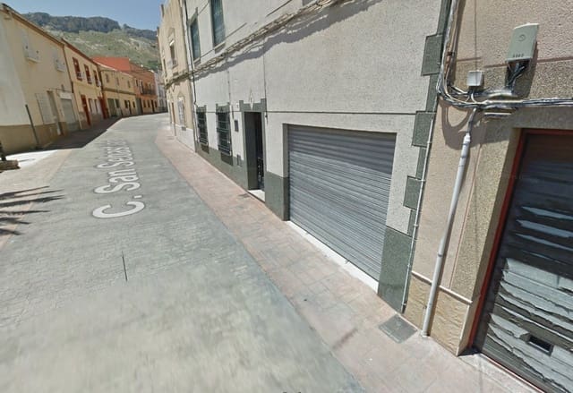 Chalet de 4 habitaciones en Jaén ciudad en venta - 99.000 € (Ref: 9980938)