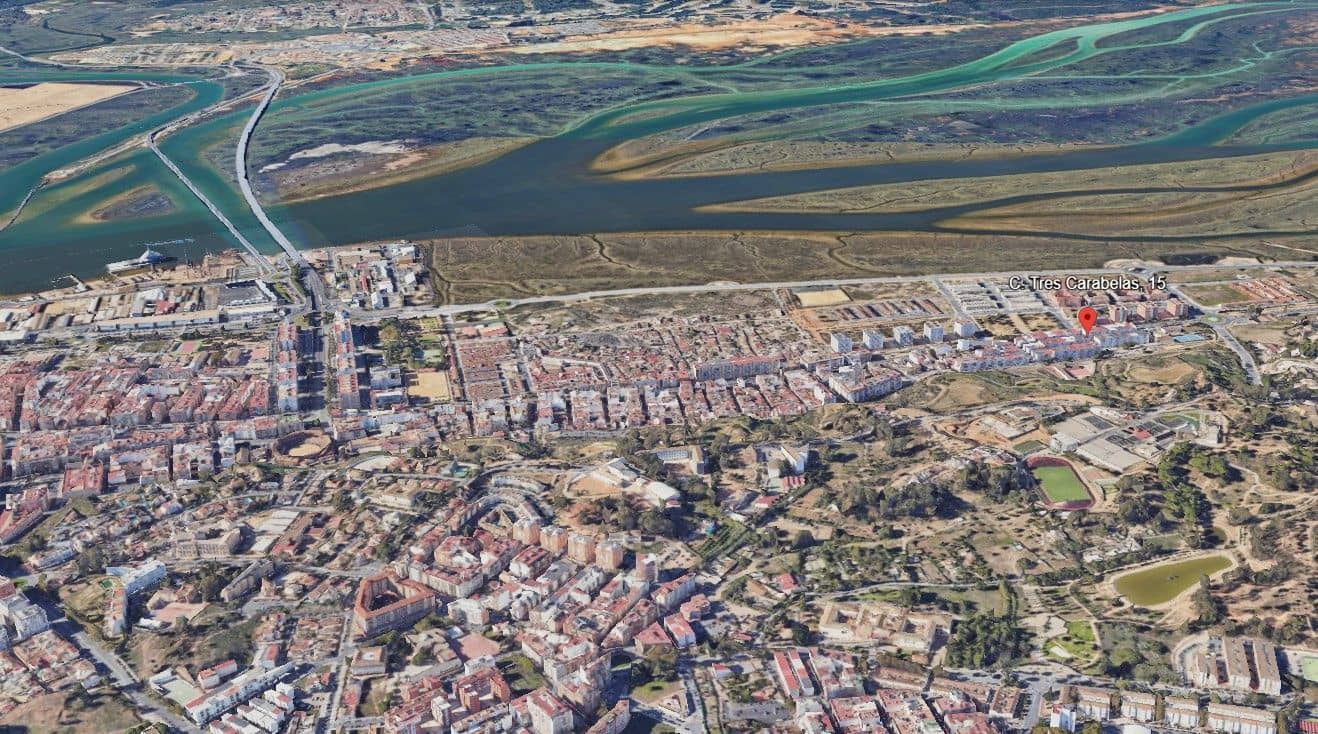 3 Zimmer Wohnung zu verkaufen in Huelva Stadt - 48.000 € (Ref: 9980941)