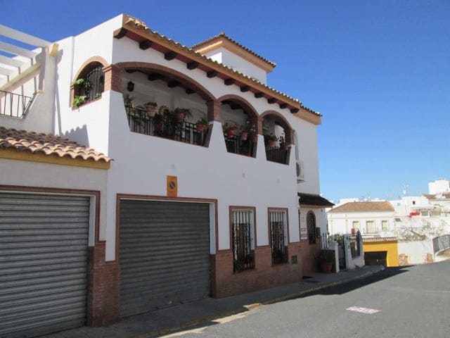 Chalet de 3 habitaciones en Ayamonte en venta - 188.000 € (Ref: 9980943)