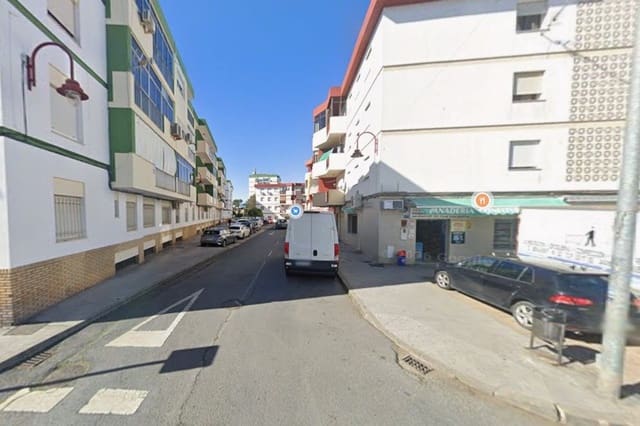 Piso de 3 habitaciones en Ayamonte en venta - 87.900 € (Ref: 9980944)