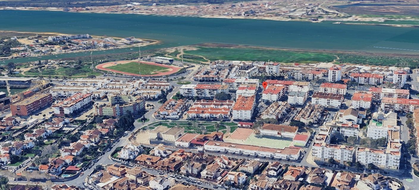 Piso de 3 habitaciones en Ayamonte en venta - 87.900 € (Ref: 9980944)
