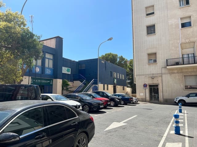 3 sypialnia Mieszkanie na sprzedaż w Miasto Huelva - 62 000 € (Ref: 9980945)