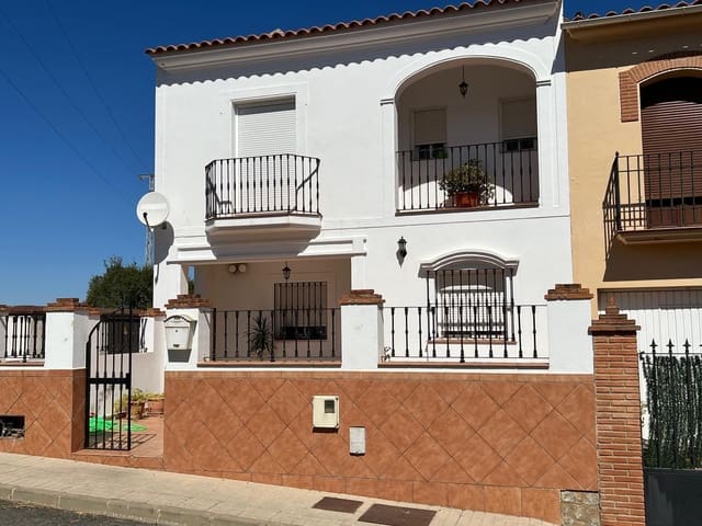 3 slaapkamer Villa te koop in Cortegana met garage - € 88.800 (Ref: 9980949)