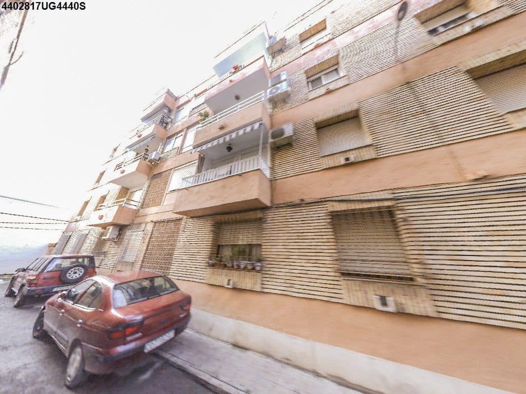 3 chambre Appartement à vendre à Puente Genil - 41 000 € (Ref: 9980952)