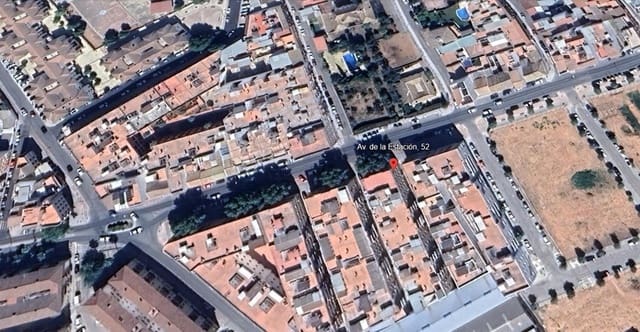 3 bedroom Flat for sale in Puente Genil - € 41,000 (Ref: 9980952)