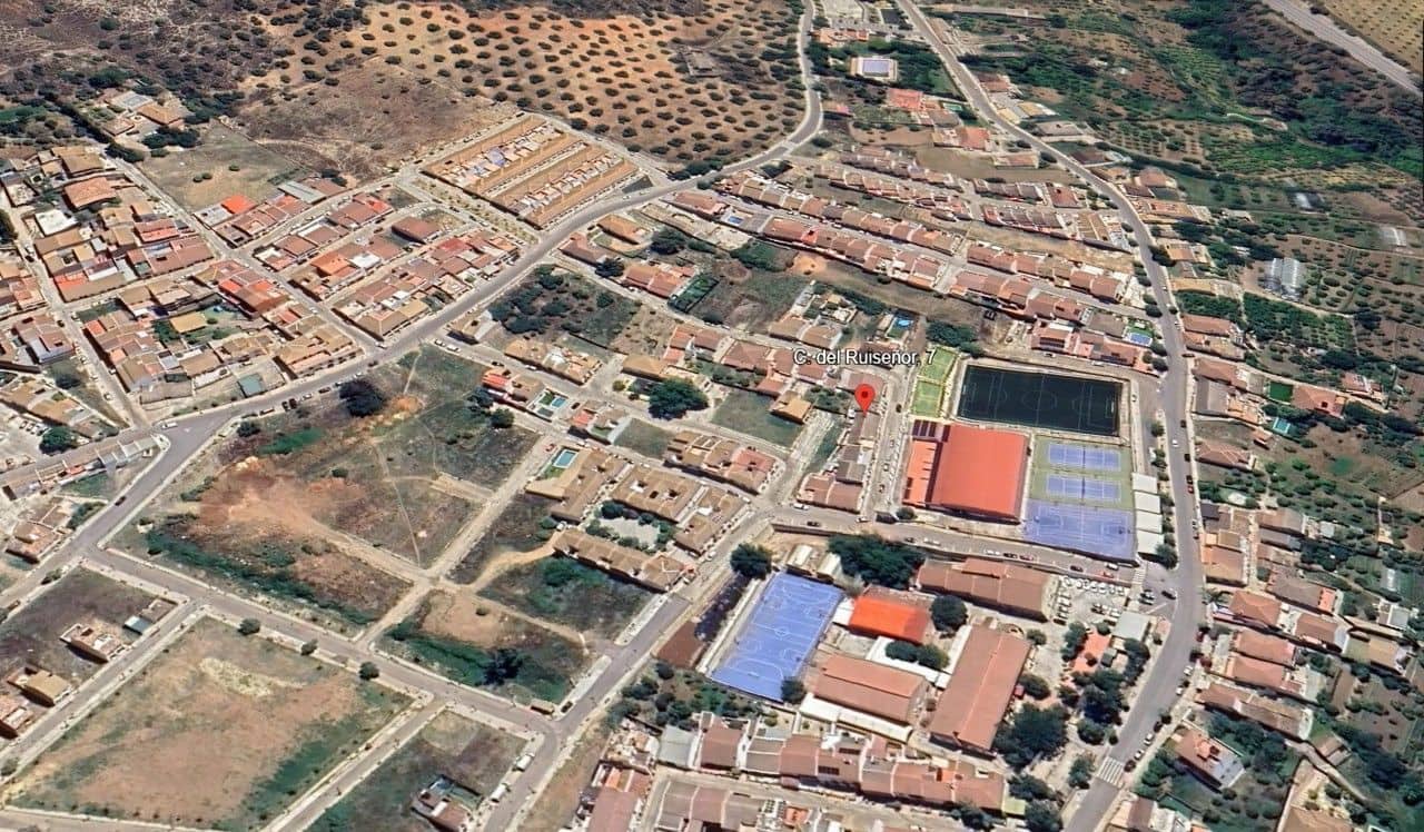 3 bedroom Villa for sale in Algodonales - € 40,000 (Ref: 9980954)