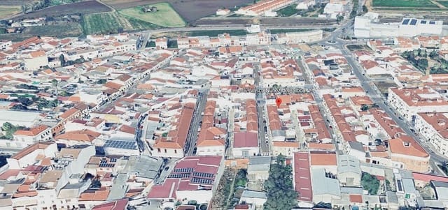 3 chambre Villa/Maison à vendre à Puebla de la Calzada - 84 400 € (Ref: 9980960)