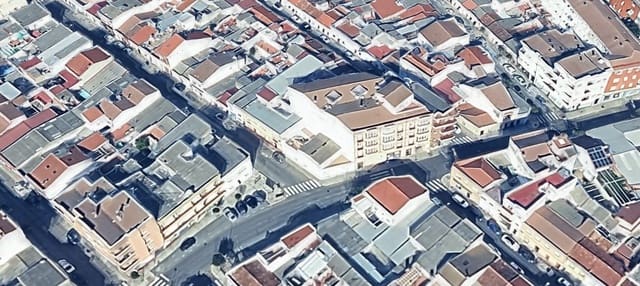 Commercial for sale in Montijo - € 66,700 (Ref: 9980961)