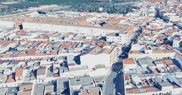 Commercial for sale in Montijo - € 66,700 (Ref: 9980961)
