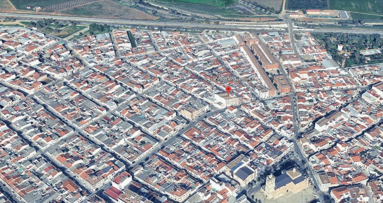 Commercial for sale in Montijo - € 66,700 (Ref: 9980961)