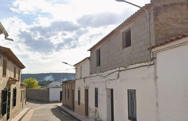 3 bedroom Villa for sale in Villar de Rena - € 20,000 (Ref: 9980968)