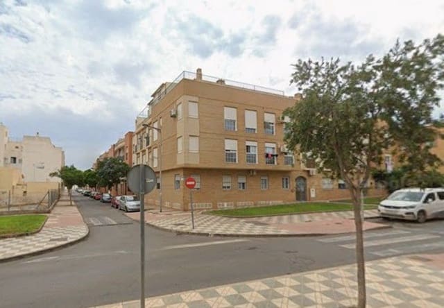 3 soverom Leilighet til salgs i Roquetas de Mar - € 53 000 (Ref: 9980969)