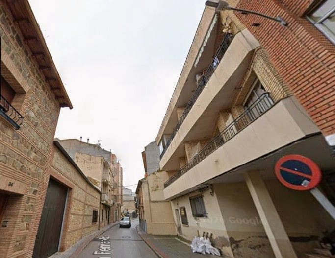 Piso de 3 habitaciones en Quintanar de la Orden en venta - 45.000 € (Ref: 9980971)