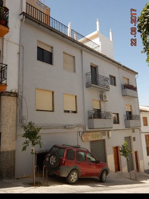 Erhverv til salg i Castillo de Locubin - € 54.000 (Ref: 9980980)