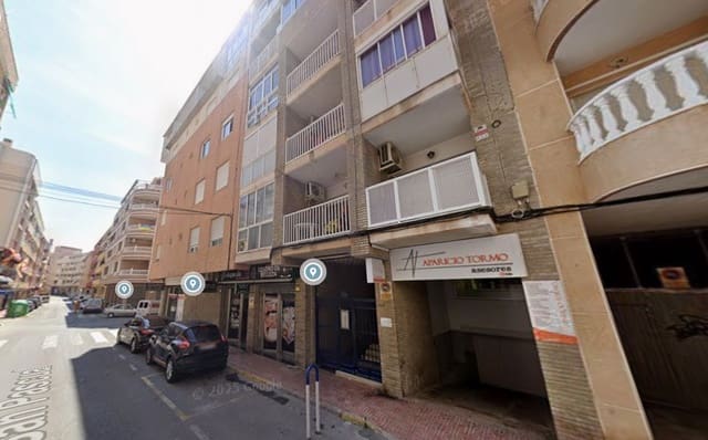 Piso de 2 habitaciones en Torrevieja en venta - 69.000 € (Ref: 9980988)