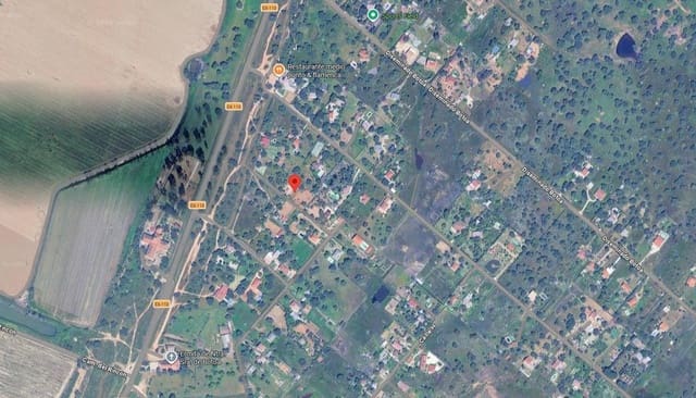 3 bedroom Villa for sale in Pedanías, Badajoz city - € 76,000 (Ref: 9980990)