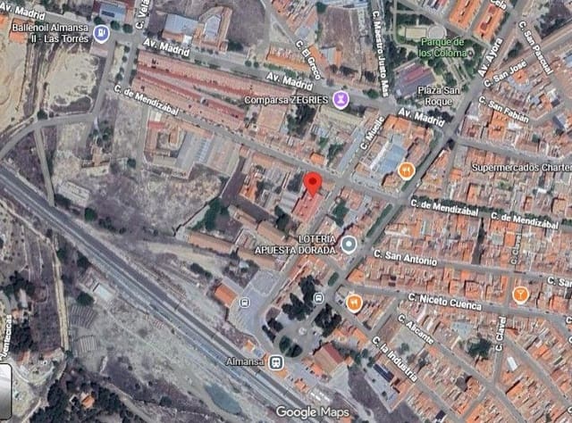3 soveværelse Lejlighed til salg i Almansa med garage - € 36.000 (Ref: 9981021)