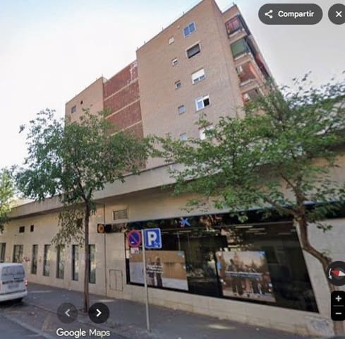 Piso de 3 habitaciones en San Diego, Madrid ciudad en venta - 200.000 € (Ref: 9981022)