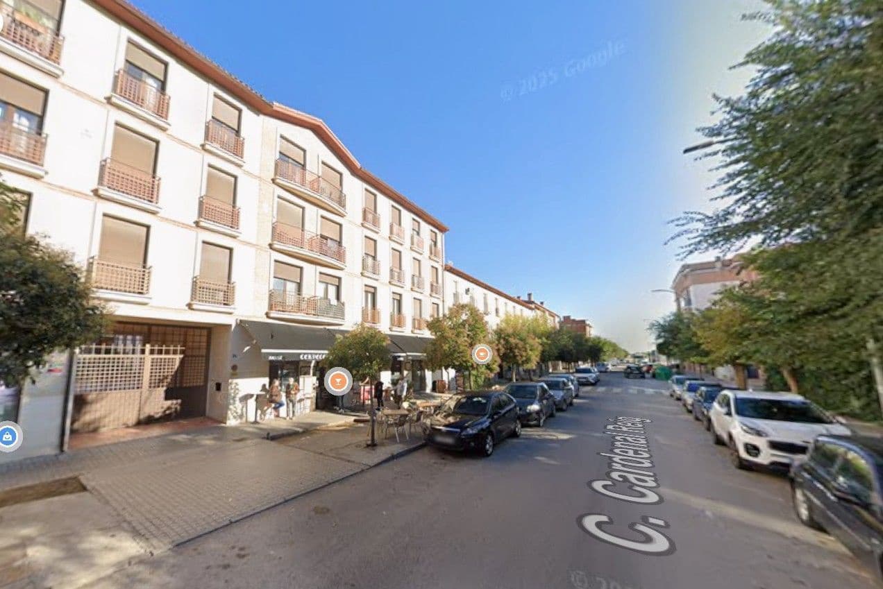 3 slaapkamer Flat te koop in Ocana met garage - € 60.200 (Ref: 9981029)