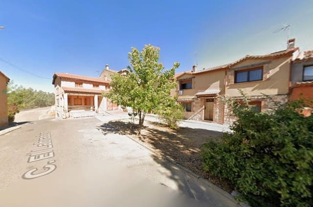 4 bedroom Villa for sale in Grajera - € 155,000 (Ref: 9981034)