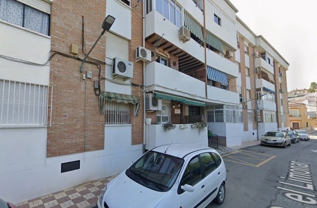 4 chambre Appartement à vendre à Pizarra - 132 000 € (Ref: 9981037)