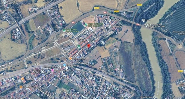 3 Zimmer Wohnung zu verkaufen in Córdoba Stadt - 57.000 € (Ref: 9981038)
