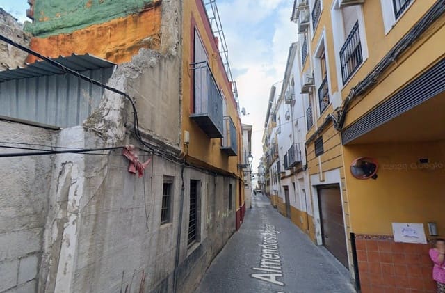 3 soveværelse Lejlighed til salg i Jaén by - € 65.000 (Ref: 9981039)
