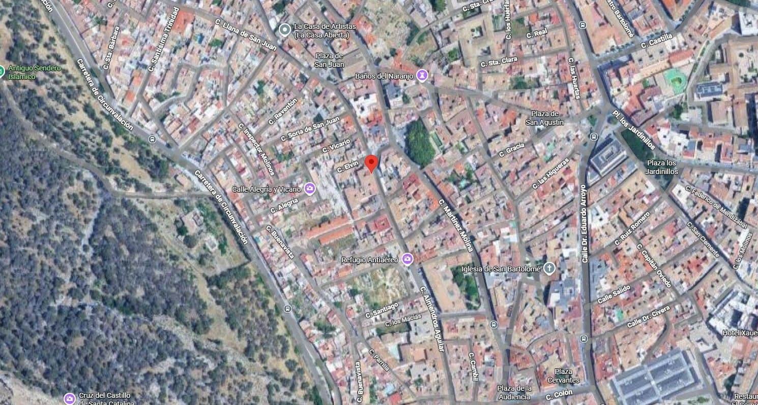 3 Zimmer Wohnung zu verkaufen in Jaen Stadt - 65.000 € (Ref: 9981039)