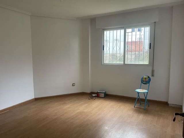 3 sovrum Lägenhet till salu i Bembibre - 55 000 € (Ref: 9981043)