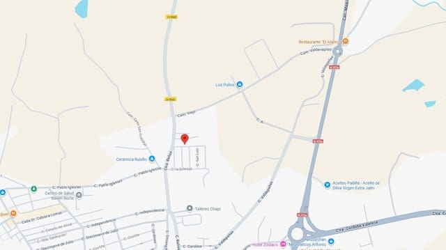 3 slaapkamer Villa te koop in Bailén - € 50.000 (Ref: 9981044)