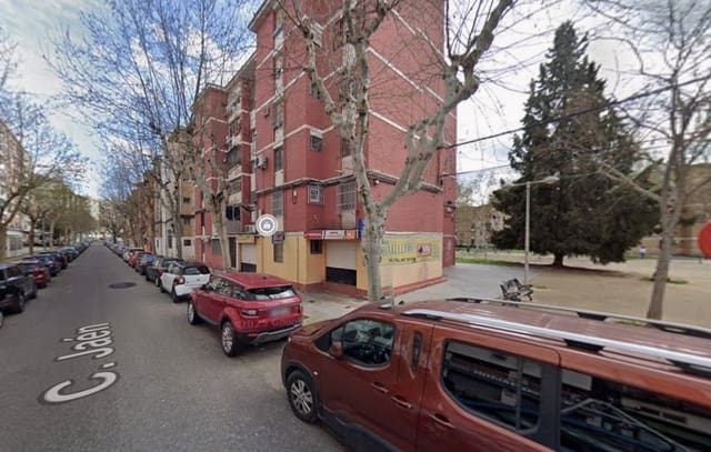 3 soverom Leilighet til salgs i Córdoba by - € 39 000 (Ref: 9981045)