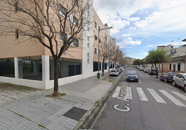 Chalet de 3 habitaciones en Córdoba ciudad en venta - 125.000 € (Ref: 9981049)