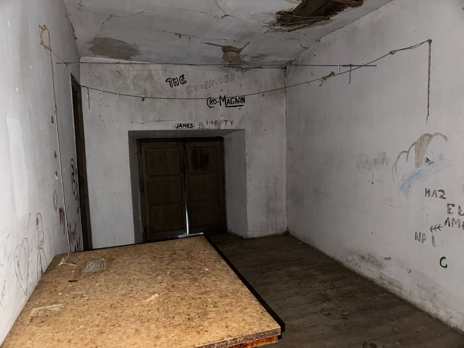 9 sypialnia Mieszkanie na sprzedaż w Alar del Rey - 45 000 € (Ref: 9981050)