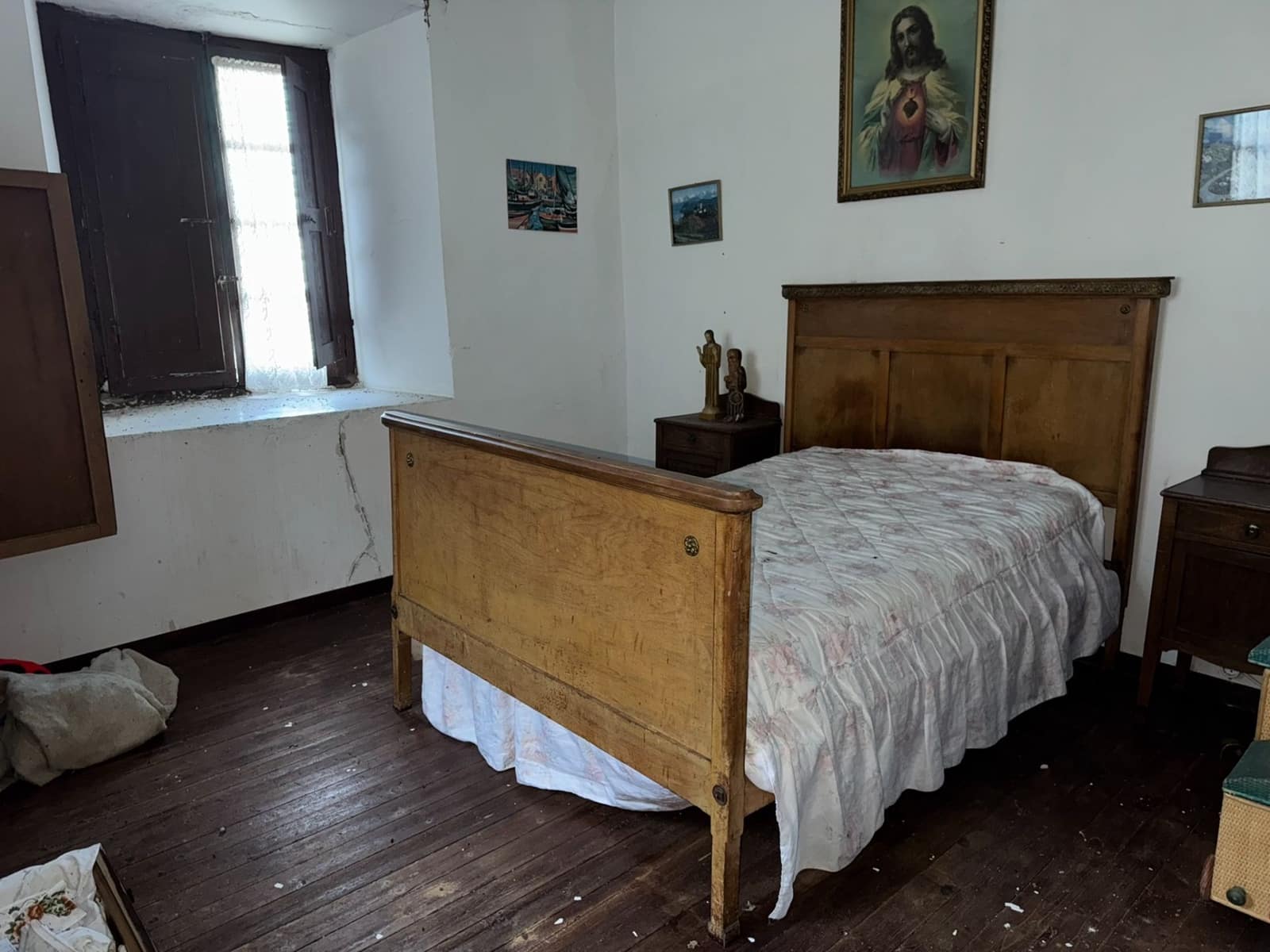 9 sypialnia Mieszkanie na sprzedaż w Alar del Rey - 45 000 € (Ref: 9981050)