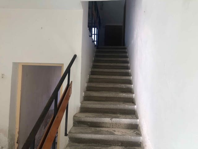 4 Zimmer Villa zu verkaufen in Moral de la Reina - 36.700 € (Ref: 9981051)