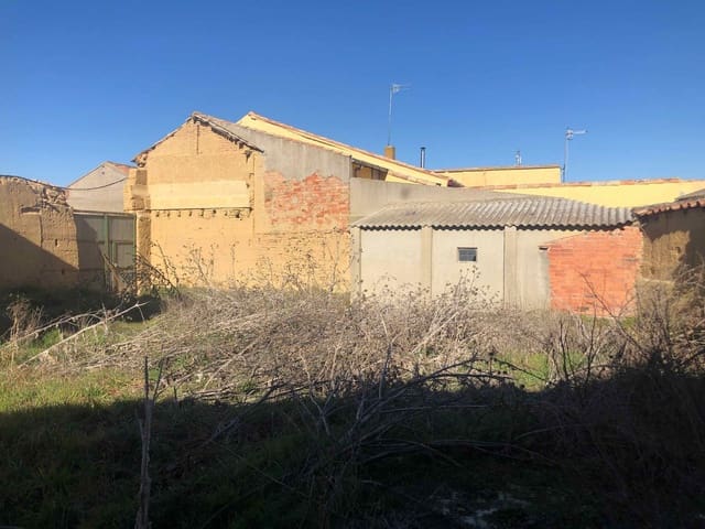 4 Zimmer Villa zu verkaufen in Moral de la Reina - 36.700 € (Ref: 9981051)