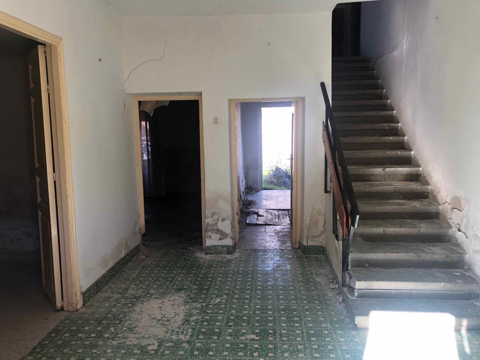 4 Zimmer Villa zu verkaufen in Moral de la Reina - 36.700 € (Ref: 9981051)