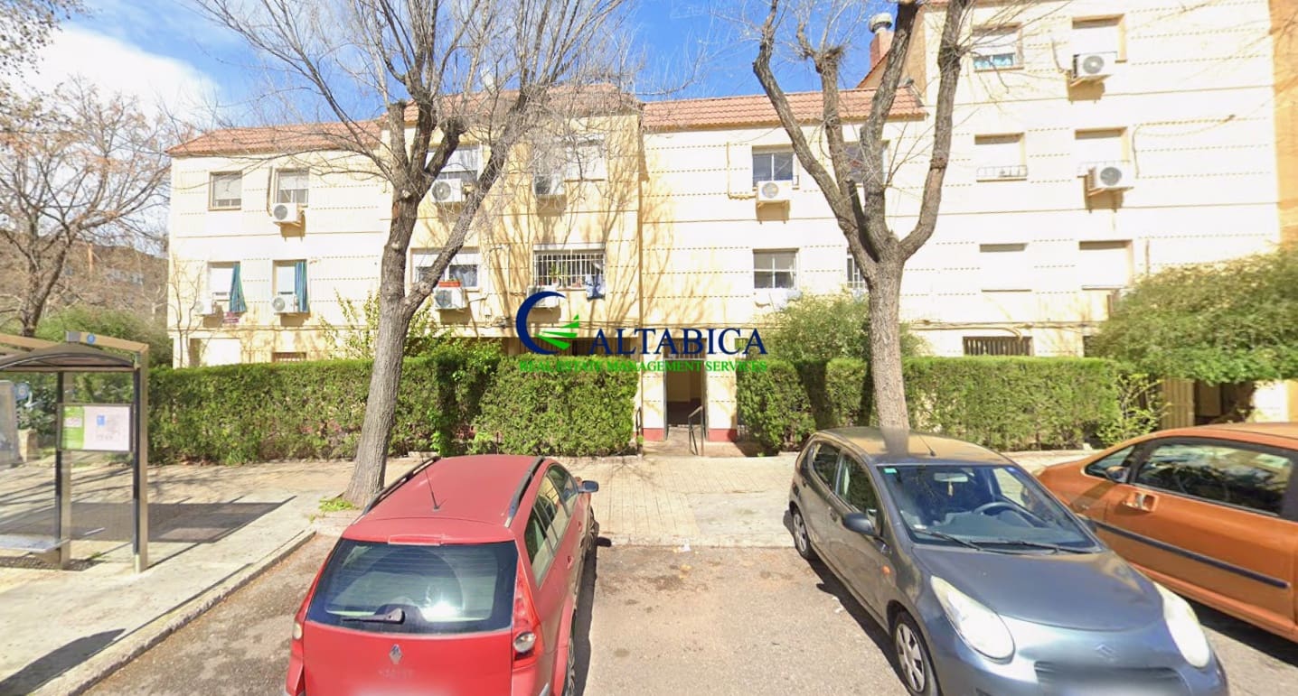 3 camera da letto Appartamento in vendita in Cordova citta - 44.000 € (Rif: 9981058)