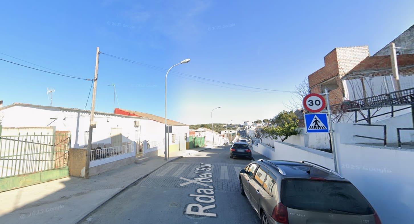 2 makuuhuone Huvila myytävänä paikassa Bujalance - 45 000 € (Ref: 9981059)