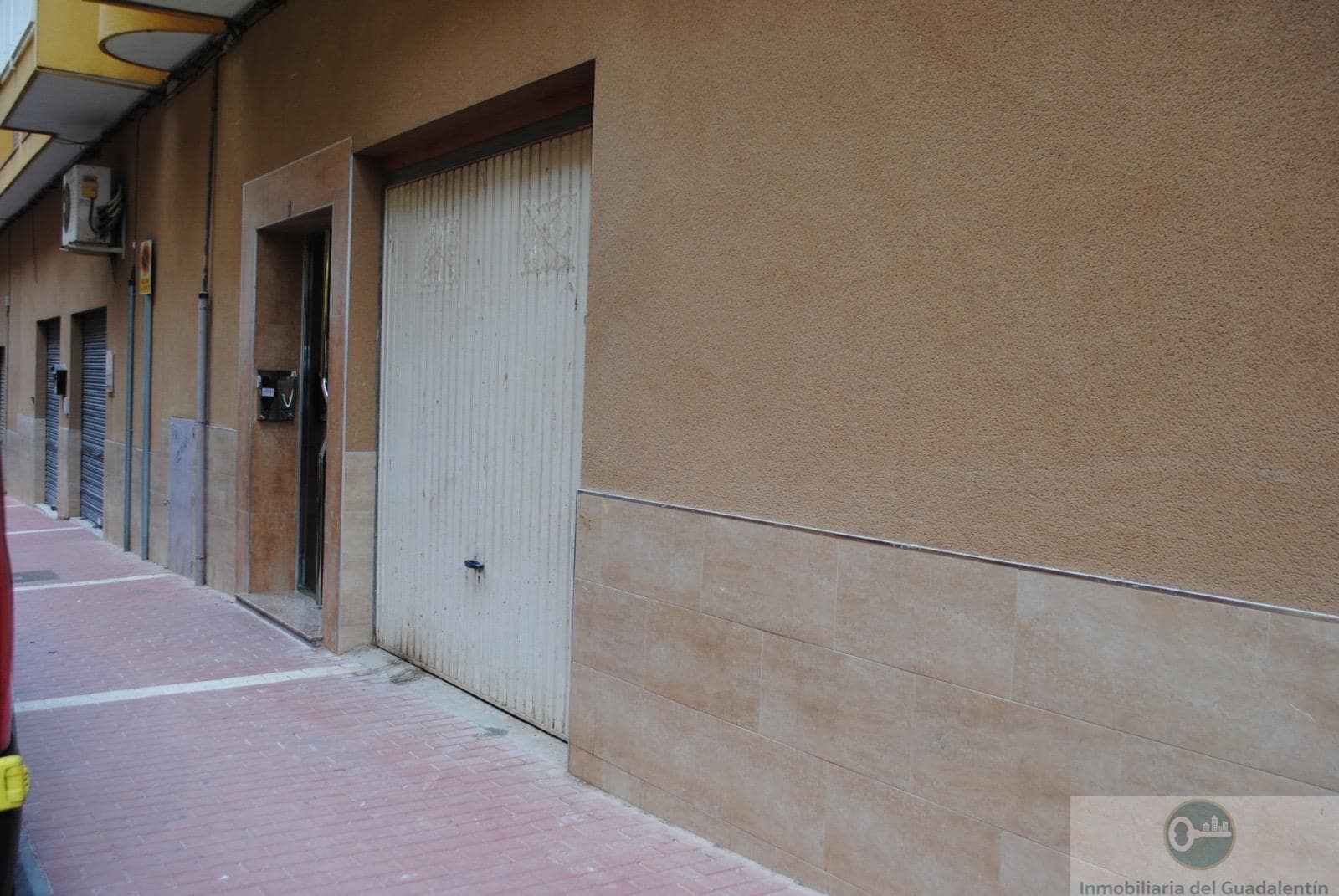 Commercieel te koop in Lorca - € 94.500 (Ref: 10030794)