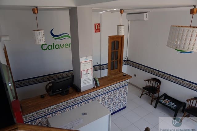 16 bedroom Hotel for sale in Villaricos, Cuevas del Almanzora - € 850,000 (Ref: 10030796)