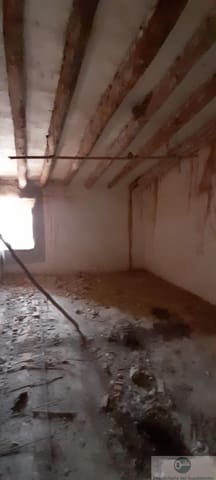 Huis te koop in Lorca - € 25.500 (Ref: 10030808)