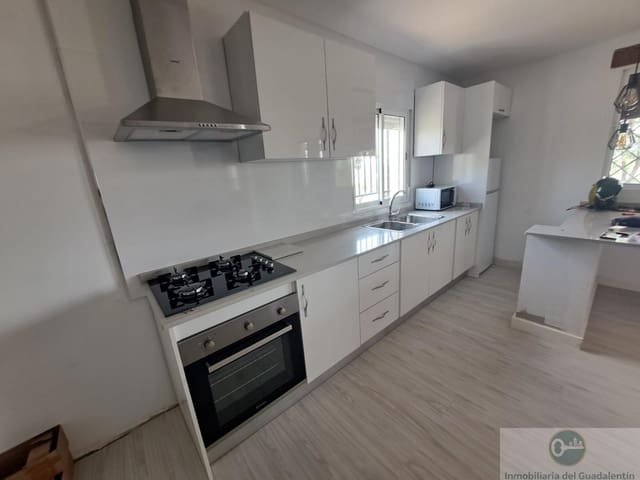 Villa/Maison de 2 chambres à louer à Lorca - 500 € (Ref: 10030811)
