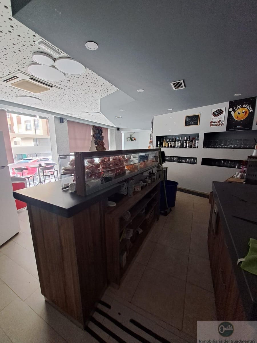 2 quarto Comercial para venda em Lorca - 108 000 € (Ref: 10030813)